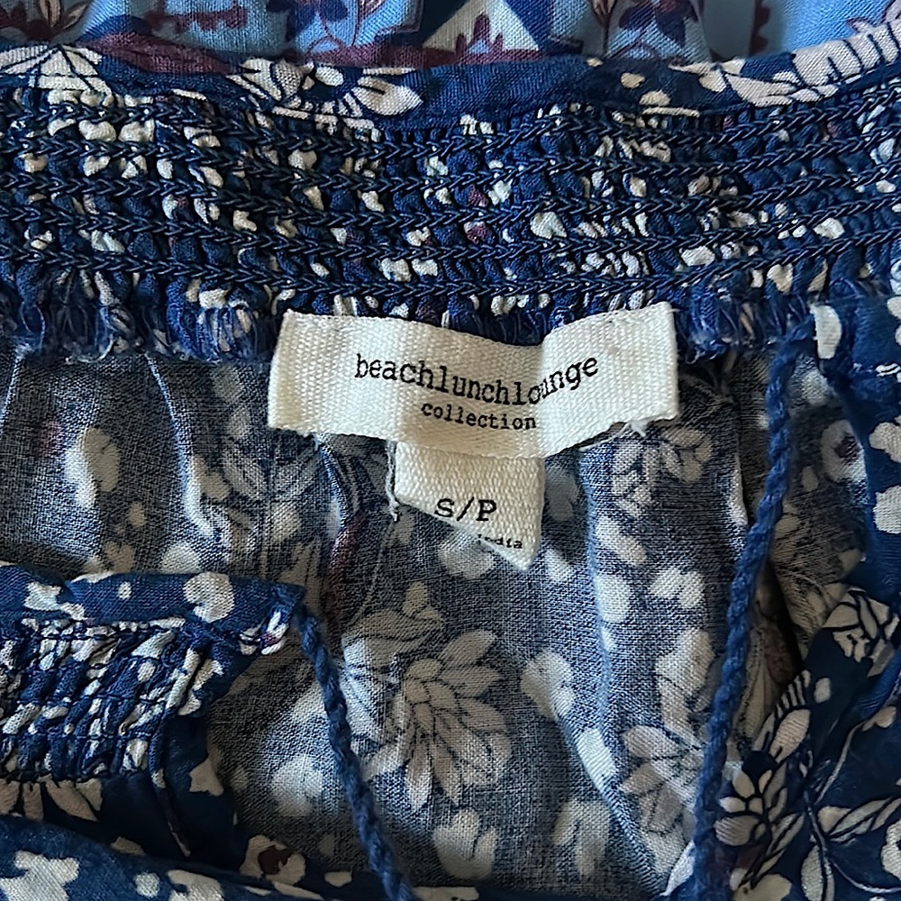 Beachlunchlounge Cute Boho Blue Floral Long Sleeve Shirt Top **Size S** 🌸🌸 - Picture 4 of 4